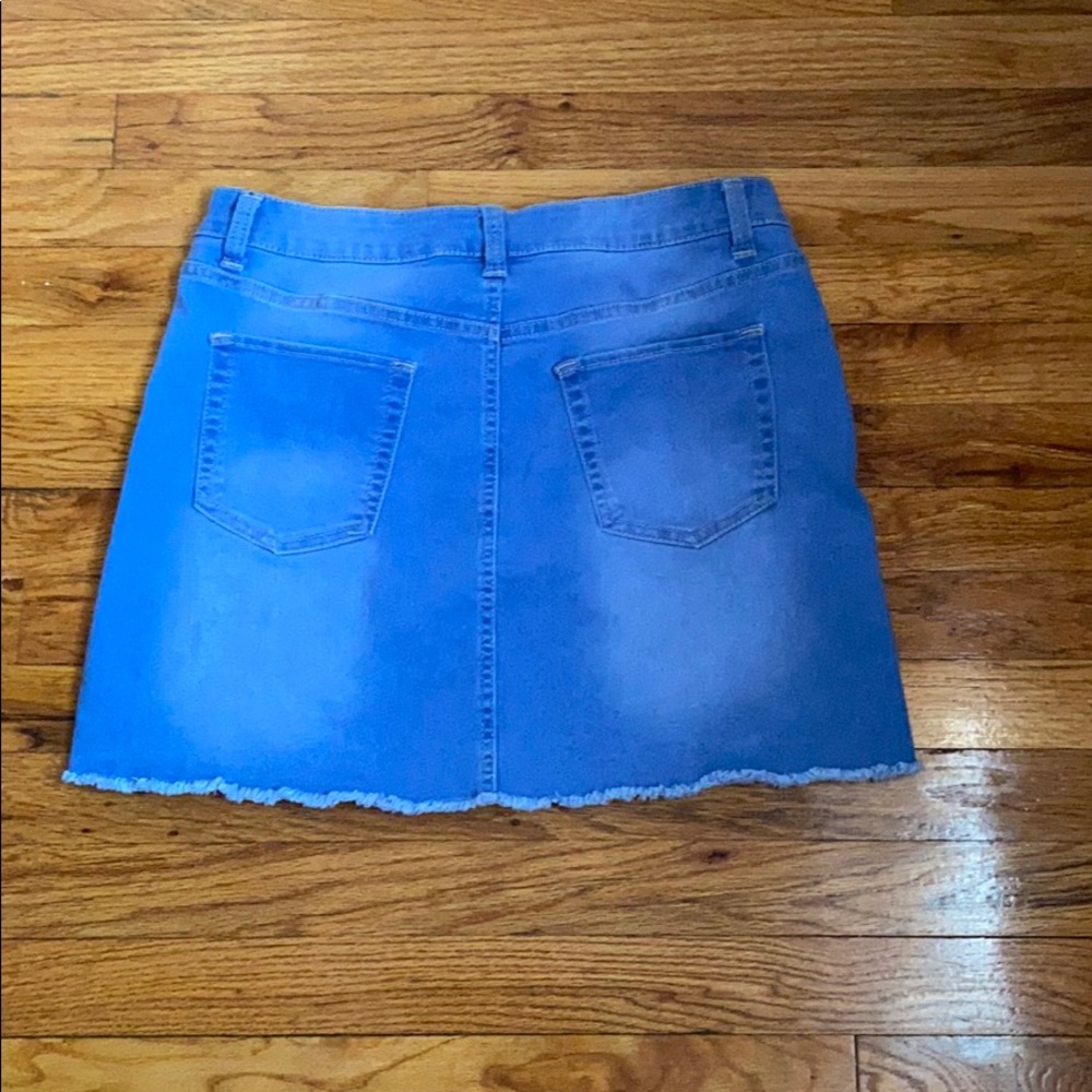 🌺Mid Rise Denim Skirt - Picture 2 of 2